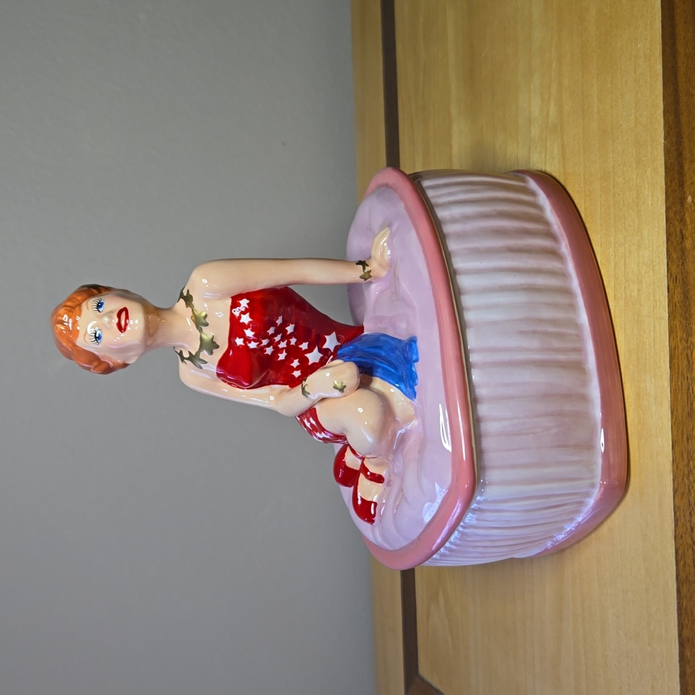 I Love Lucy Star Spangled Glamour Box